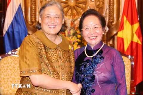 Phó Chủ tịch nước Nguyễn Thị Doan tiếp đoàn Công chúa Thái Lan