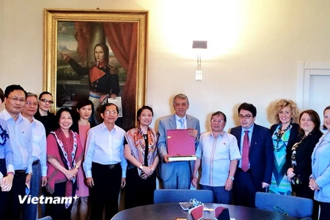 Quốc hội Việt Nam-San Marino trao đổi kinh nghiệm hợp tác