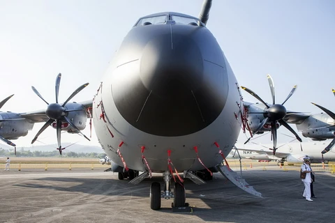 Ấn Độ đặt mua 56 máy bay vận tải quân sự của hãng Airbus