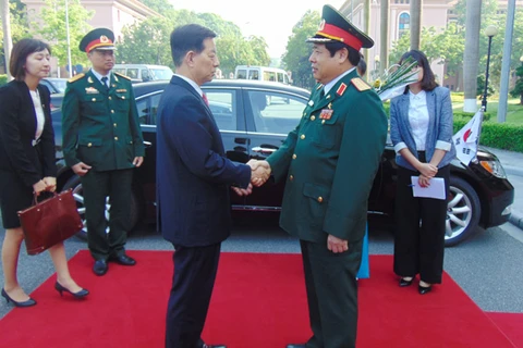 Đẩy mạnh hợp tác quốc phòng hai nước Việt Nam-Hàn Quốc