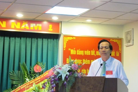 Ông Đào Ngọc Dung, Ủy viên Trung ương Đảng, Bí thư Đảng ủy Khối phát biểu chỉ đạo Đại hội. (Nguồn: dukcqtw.dcs.vn)