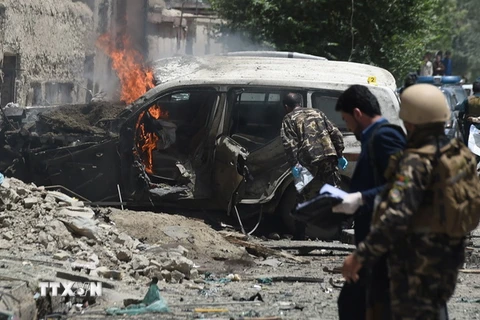 Đánh bom xe liều chết nhằm vào binh sỹ NATO tại Afghanistan. (Nguồn: AFP/TTXVN)