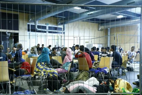 Người nhập cư tại một trại tị nạn ở Passau, Đức. (Nguồn: Reuters)