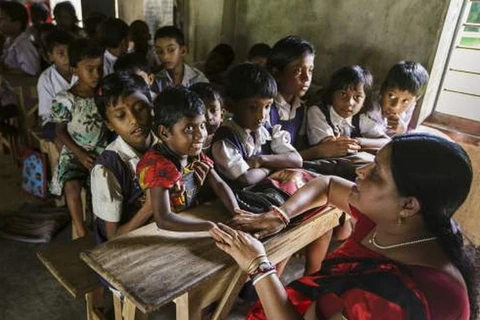 Giáo viên tại một trường học ở Ấn Độ. (Nguồn: Getty Images)