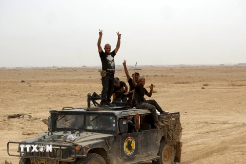 Lực lượng an ninh Iraq được triển khai chống IS tại Ramadi. (Nguồn: Reuters/TTXVN)