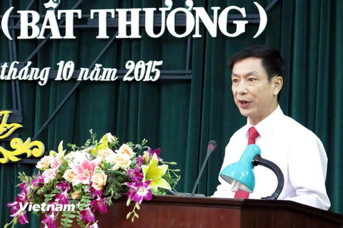 Ông Phạm Đình Nghị được bầu giữ chức Chủ tịch Ủy ban Nhân dân tỉnh Nam Định nhiệm kỳ 2011-2016. (Ảnh: Văn Đạt/Vietnam+)