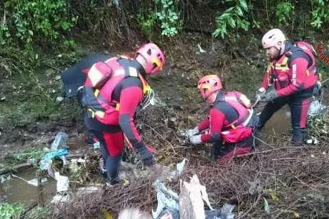 Các lực lượng cứu hộ tìm thấy xác của người đàn ông mất tích hôm 31/10 vì mưa bão ở Calabria. (Nguồn: ANSA)