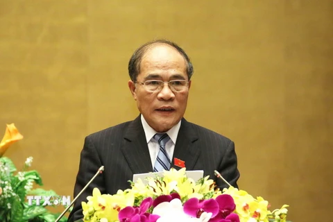 Chủ tịch Quốc hội Nguyễn Sinh Hùng phát biểu bế mạc kỳ họp. (Ảnh: Phương Hoa/TTXVN)