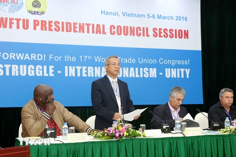 Ông Đặng Ngọc Tùng, Chủ tịch Tổng Liên đoàn Lao động Việt Nam phát biểu khai mạc hội nghị. (Ảnh: Phương Hoa/TTXVN)