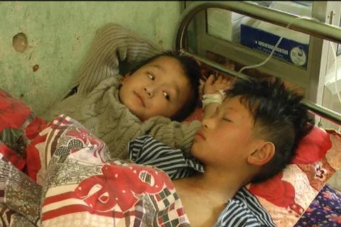 Hà Giang: 45 học sinh nhập viện nghi ngộ độc thực phẩm
