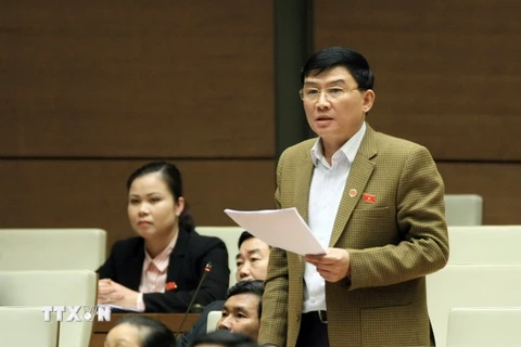  Đại biểu Quốc hội thành phố Hà Nội Chu Sơn Hà phát biểu ý kiến. (Ảnh: Phạm Kiên/TTXVN)