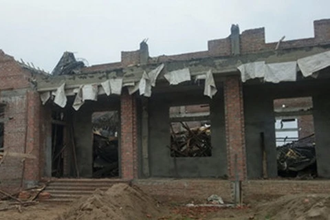 Hải Phòng: Sập mái công trình nhà văn hóa, 9 người bị thương