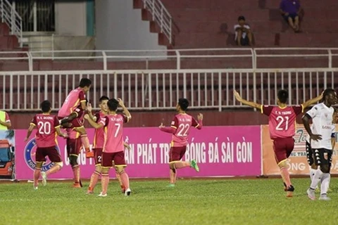 Sài Gòn FC có chiến thắng đầu tiên trên sân nhà Thống Nhất