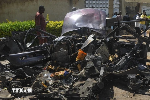 Hiện trường một vụ đánh bom tại Nigeria. (Nguồn: EPA/TTXVN)