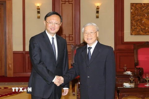 Tổng Bí thư Nguyễn Phú Trọng tiếp Ủy viên Quốc vụ Trung Quốc Dương Khiết Trì. (Ảnh: Trí Dũng/TTXVN)