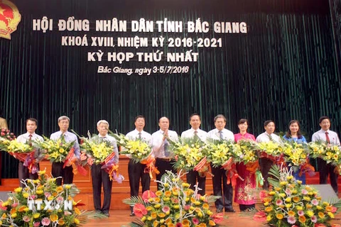 Hội đồng Nhân dân tỉnh Bắc Giang khóa XVIII, nhiệm kỳ 2016-2021. (Ảnh: Đồng Thúy/TTXVN)