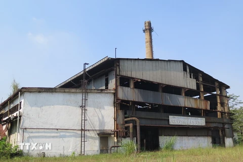 Các phân xưởng sản xuất của Công ty Luyện cán thép Gia Sàng bị bỏ hoang. (Ảnh: Hoàng Nguyên/TTXVN)
