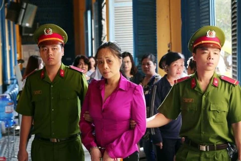 “Hoa hậu quý bà” Trương Thị Tuyết Nga lĩnh án 15 năm tù