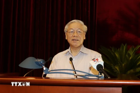Tổng Bí thư Nguyễn Phú Trọng với các đại biểu dự Hội nghị. (Ảnh:Trí Dũng/TTXVN)