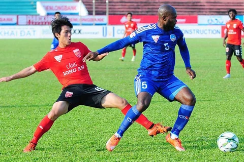 V-League: Thua Becamex Bình Dương, Long An sẽ phải đá play-off