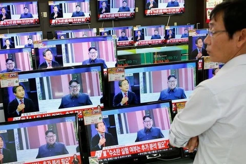 Truyền hình Hàn Quốc phát một bản tin về vụ thử hạt nhân thứ 5 của Triều Tiên. (Nguồn: Reuters)