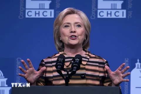 Ứng viên tranh cử Tổng thống Hillary Clinton phát biểu tại một sự kiện ở Washington, DC. (Nguồn: EPA/TTXVN)