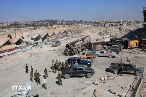 Binh sỹ Syria làm nhiệm vụ tại khu vực Aleppo. (Nguồn: AFP/TTXVN)