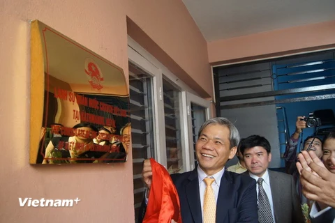 Đại sứ Tôn Sinh Thành khai trương Lãnh sự quán danh dự Việt Nam tại Nepal. (Ảnh: Huy Bình/Vietnam+)