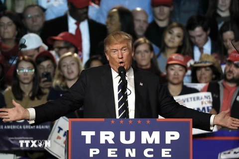 Ông Donald Trump phát biểu tại Grand Rapids ngày 8/11. (Nguồn: AP/TTXVN)
