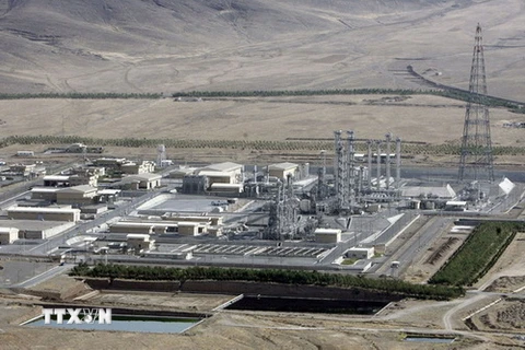 Toàn cảnh lò phản ứng hạt nhân nước nặng Arak tại thành phố Arak, miền Trung Iran. (Nguồn: Reuters/TTXVN)