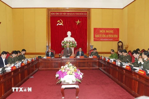 Tổng Bí thư Nguyễn Phú Trọng, Ủy viên Ban Thường vụ Đảng ủy Công an Trung ương phát biểu tại Hội nghị. (Ảnh: Trí Dũng/TTXVN) 