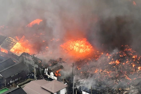 Hỏa hoạn đã thiêu rụi 140 tòa nhà. (Nguồn: AP)