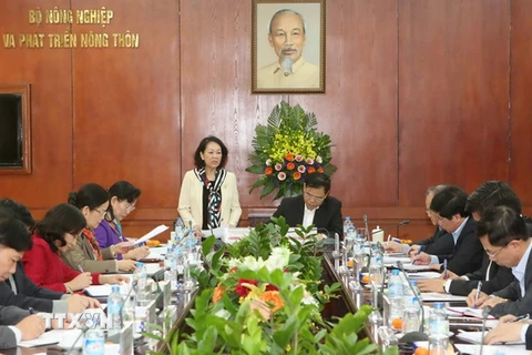 Trưởng ban Dân vận Trung ương Trương Thị Mai phát biểu tại buổi làm việc. (Ảnh: Phương Hoa/TTXVN)