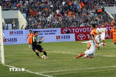 Khai sân mới, SHB Đà Nẵng thắng tối thiểu trước Hoàng Anh Gia Lai 