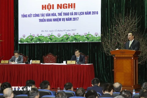 Thủ tướng Nguyễn Xuân Phúc phát biểu chỉ đạo tại hội nghị. (Ảnh: Thống Nhất/TTXVN)