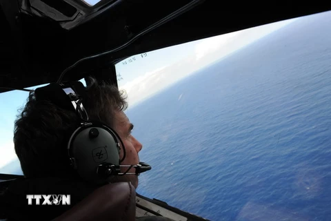 Không quân Hoàng gia New Zealand giúp đỡ tìm kiếm chiếc máy bay mang số hiệu MH370 tại khu vực Tây Australia. (Nguồn: AFP/TTXVN)