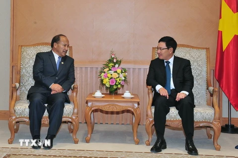 Phó Thủ tướng, Bộ trưởng Ngoại giao Phạm Bình Minh tiếp ông RomiGauchan Thakali, Bộ trưởng Thương mại Nepal. (Ảnh: Nguyễn Khang/TTXVN)