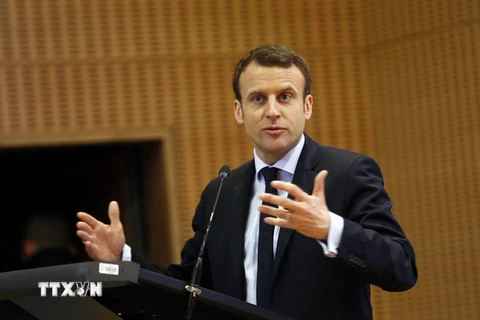 Ứng cử viên Tổng thống Pháp Emmanuel Macron trong một cuộc vận động tranh cử ở Lille. (Nguồn: EPA/TTXVN)