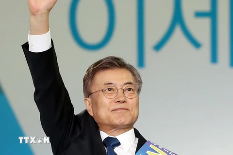 Ứng cử viên hàng đầu cho chức vụ Tổng thống Hàn Quốc, ông Moon Jae-in. (Nguồn: Yonhap/TTXVN) 