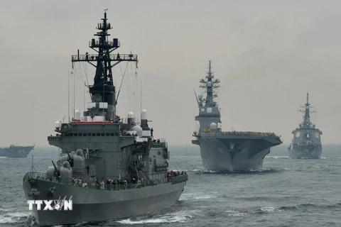 Tàu chiến của Lực lượng phòng vệ bờ biển Nhật Bản. (Nguồn: AFP/TTXVN)