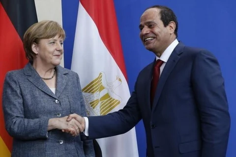 Thủ tướng Đức Angela Merkel và Tổng thống Ai Cập Abdel-Fattah El-Sisi trong cuộc gặp ở Berlin tháng 6/2015. (Nguồn: Reuters)