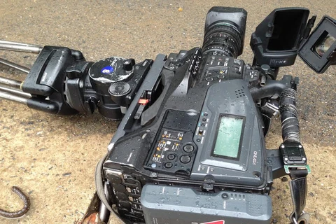 Hội Nhà báo đề nghị xử lý nghiêm vụ phá hỏng máy quay của phóng viên