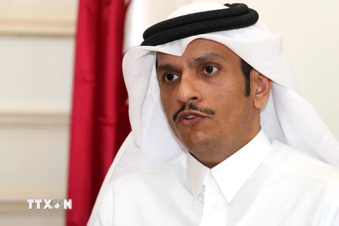 Ngoại trưởng Qatar Sheikh Mohammed bin Abdulrahman al-Thani trong một cuộc họp báo tại Doha. (Nguồn: AFP/TTXVN)