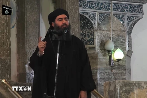 Hình ảnh Abu Bakr al-Baghdadi phát biểu tại một địa điểm bí mật. (Nguồn: AFP/TTXVN)