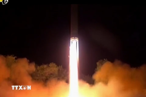 Tên lửa ICBM Hwasong-14 được phóng từ một địa điểm bí mật ở Triều Tiên. (Nguồn: Yonhap/TTXVN)