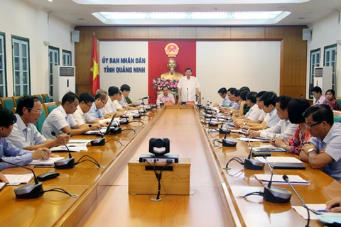 Chủ tịch Ủy ban Nhân dân tỉnh Quảng Ninh Nguyễn Đức Long chủ trì cuộc họp. (Nguồn: quangninh.gov.vn)