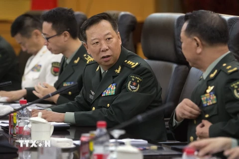 Ông Lý Tác Thành (giữa) tại một cuộc họp ở Bắc Kinh, Trung Quốc. (Nguồn: AFP/TTXVN)
