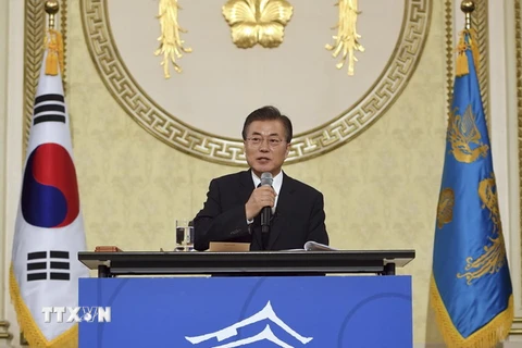Tổng thống Hàn Quốc Moon Jae-in trong một cuộc họp báo ở Seoul. (Nguồn: YONHAP/TTXVN)