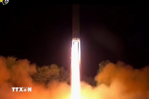 Một vụ thử tên lửa đạn đạo liên lục địa của Triều Tiên. (Nguồn: Yonhap/TTXVN)