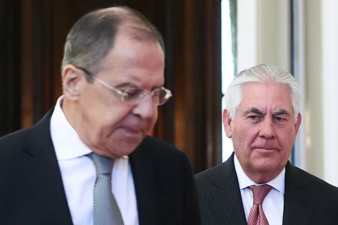 Ngoại trưởng Nga Sergey Lavrov và người đồng cấp Mỹ Rex Tillerson. (Nguồn: TASS)